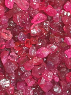 Spinel Natural Red/Hot Pink Spinel Rough Mogok Burma Mines Exclusive Rocks
